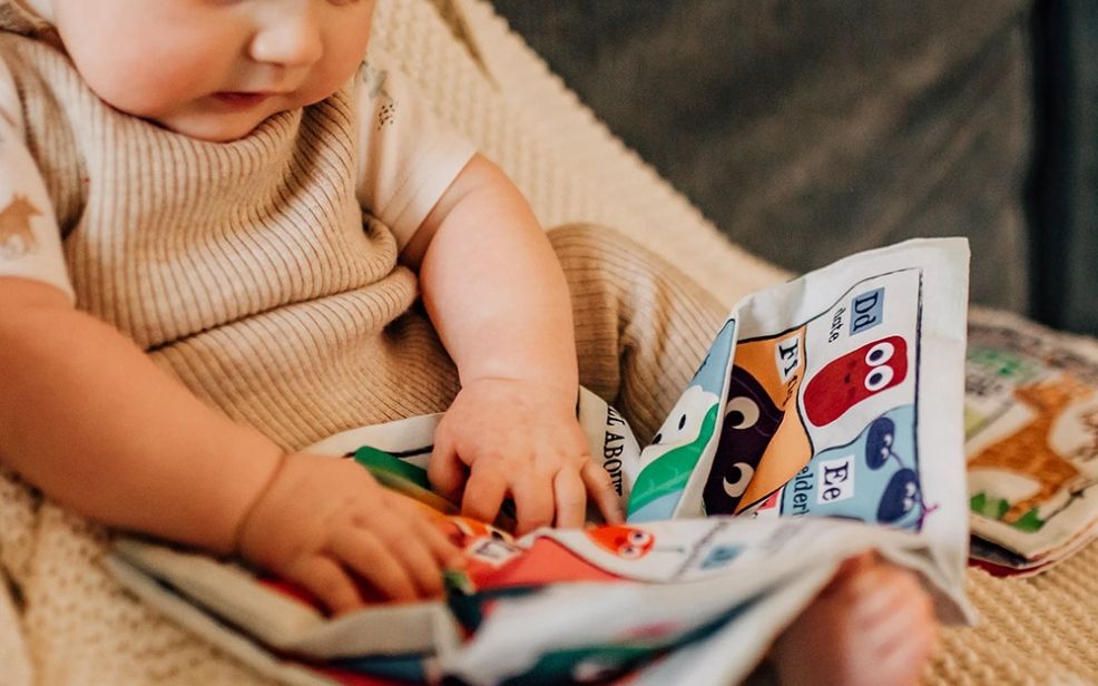 Jouet d’éveil parfait pour bébé : le journal à froisser Jo & Nic’s Crinkly